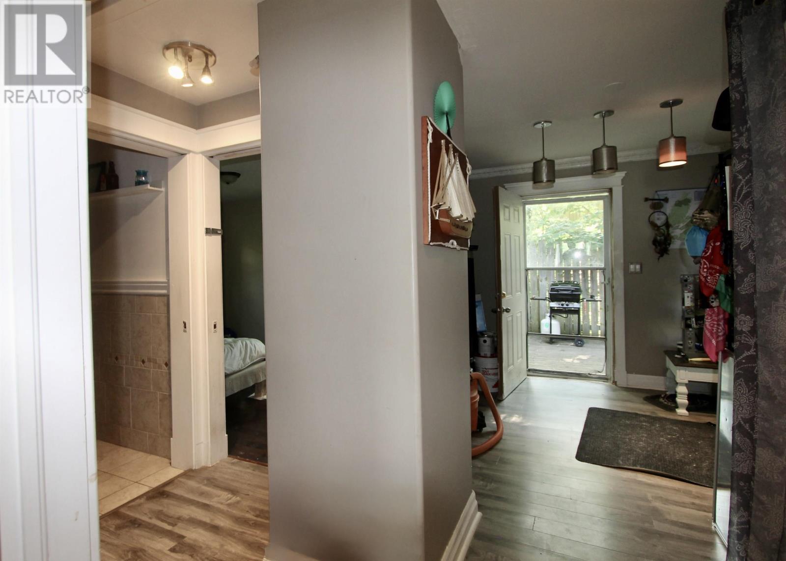 16 Power Street, Dartmouth, Nova Scotia  B2W 1M2 - Photo 8 - 202514620