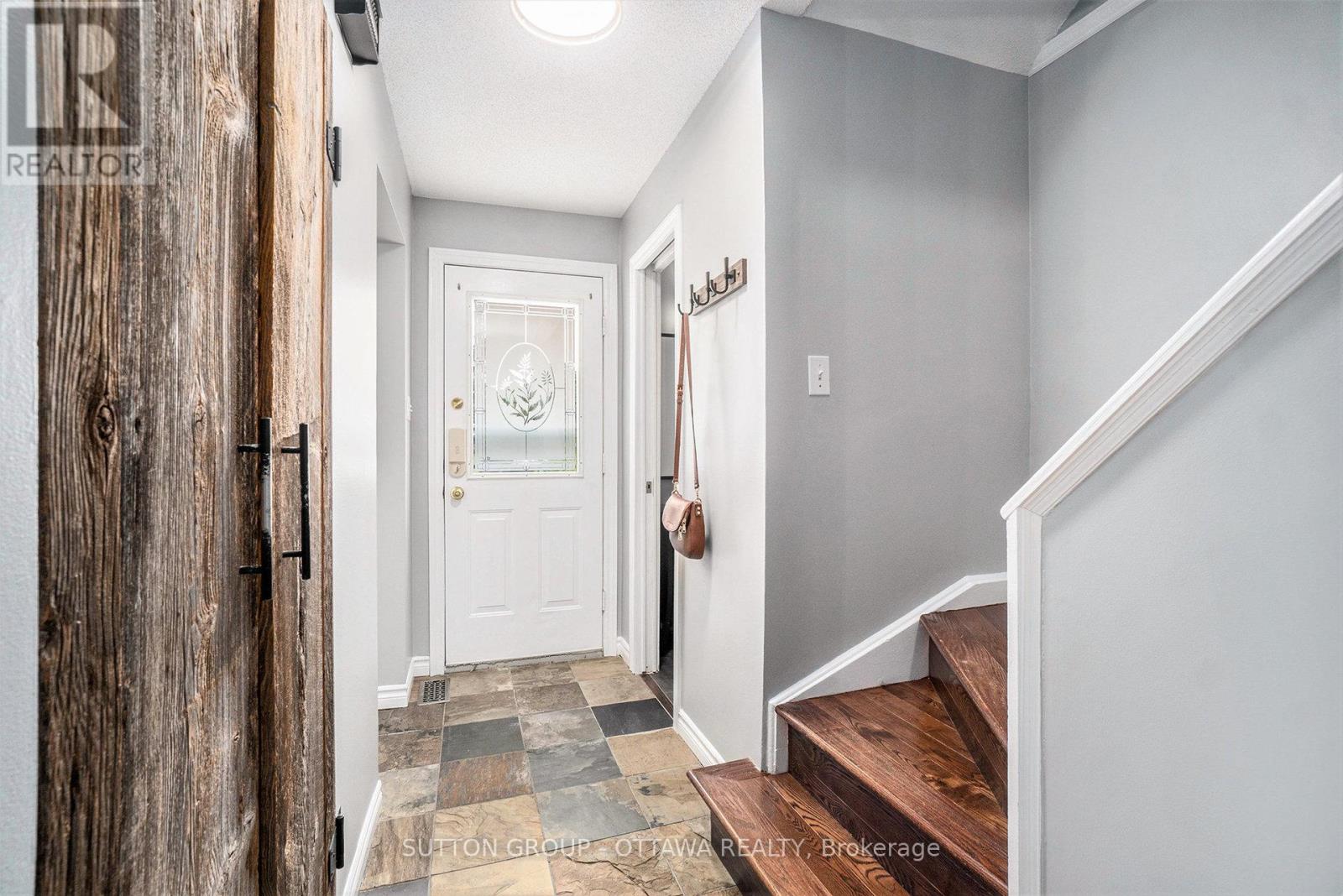 Property at 6164 BROOKSIDE LANE image 4