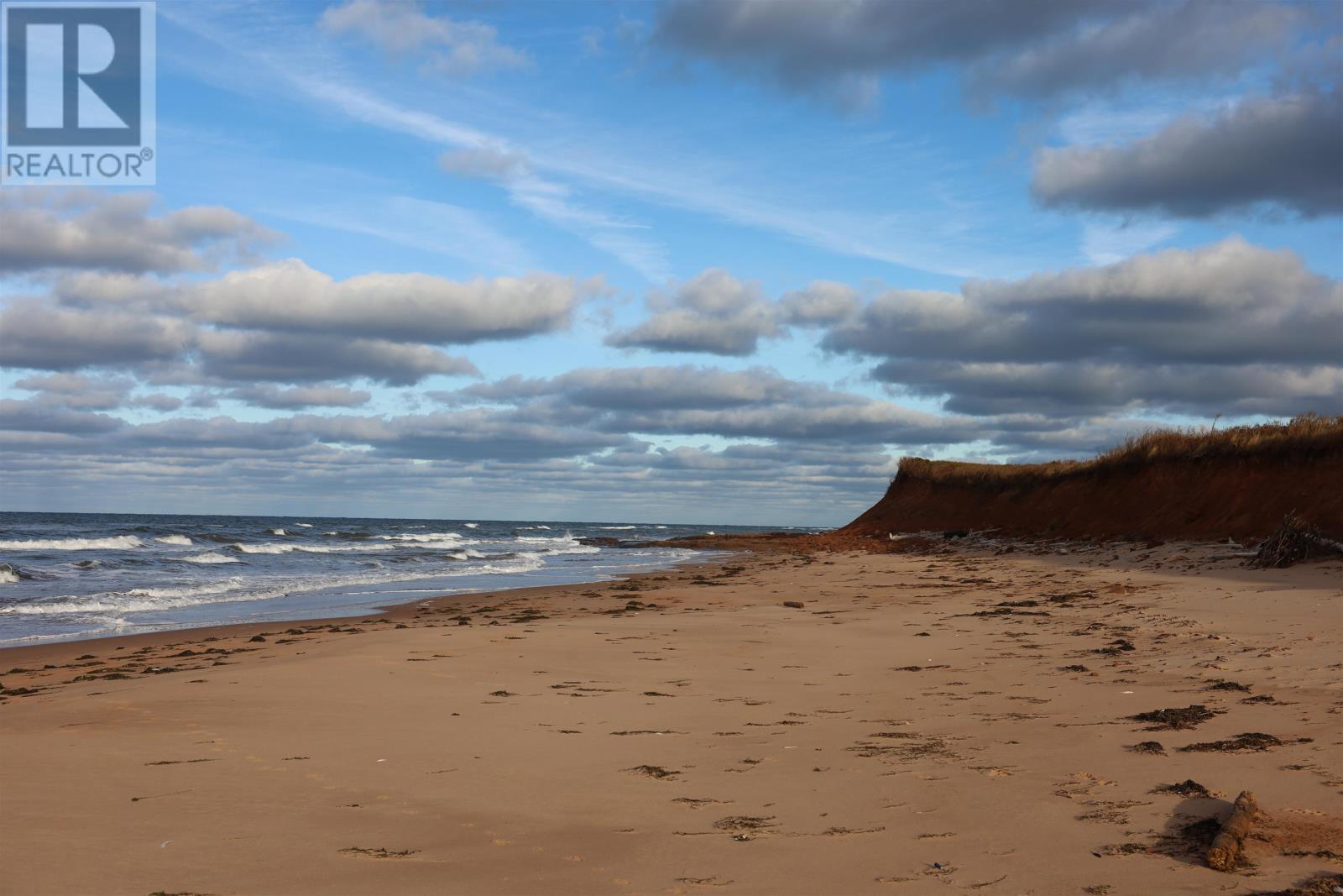 10 Swallow Point Road, Goose River, Prince Edward Island  C0A 2A0 - Photo 2 - 202425958