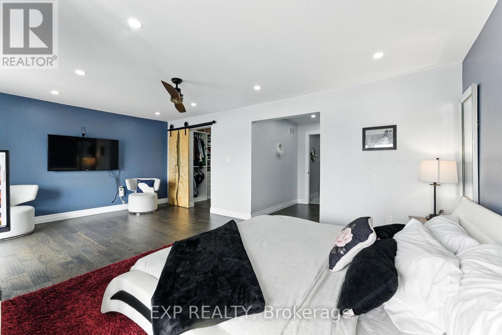 65 Sunvale Place, Hamilton, Ontario  L8E 4Z6 - Photo 24 - X12333836
