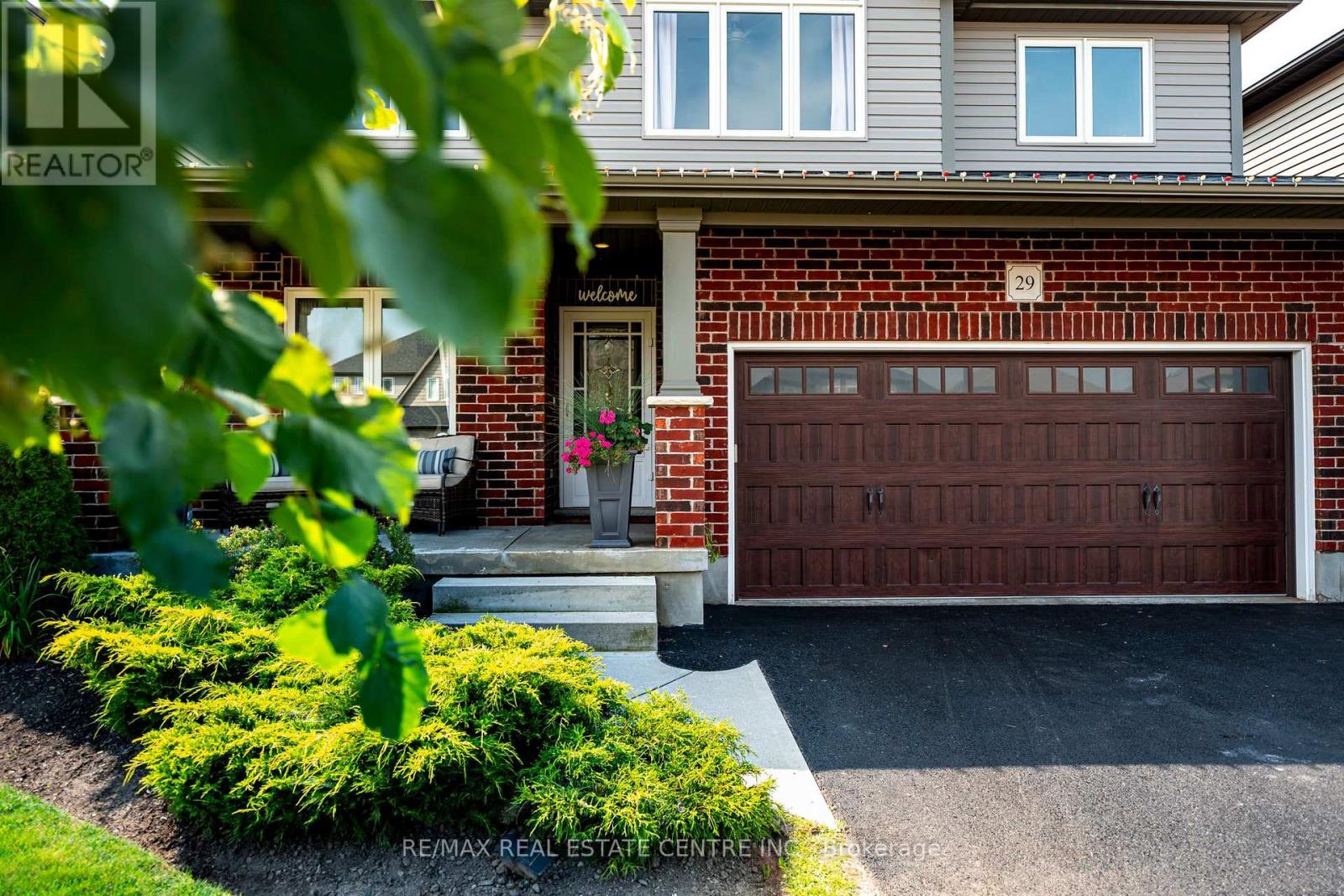 29 Mcintyre Lane, East Luther Grand Valley, Ontario  L9W 6V1 - Photo 2 - X12336424