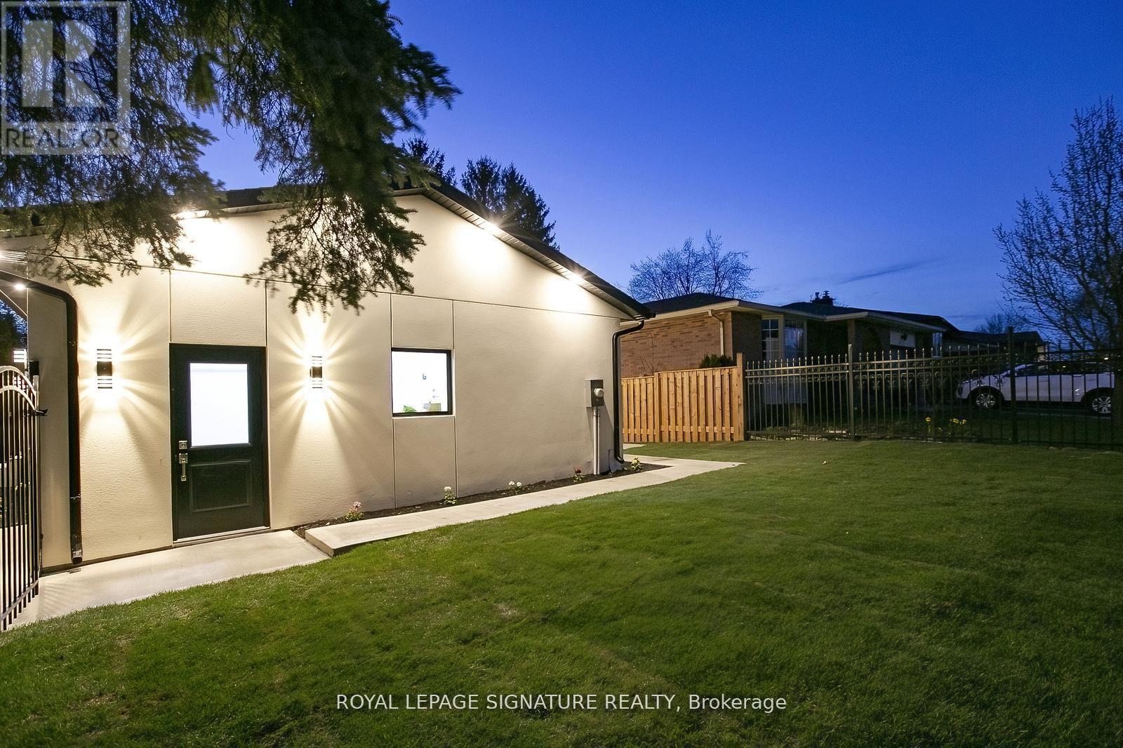 Property at 633 GREEN MEADOW CRESCENT N image 5