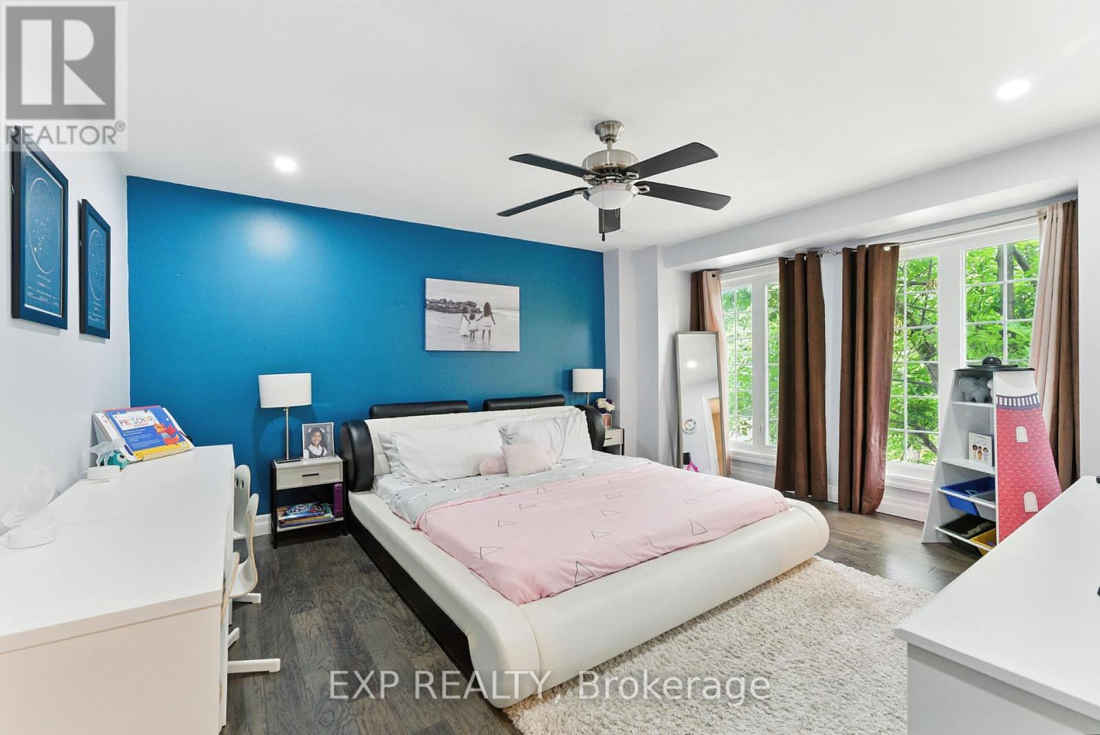 65 Sunvale Place, Hamilton, Ontario  L8E 4Z6 - Photo 27 - X12333836