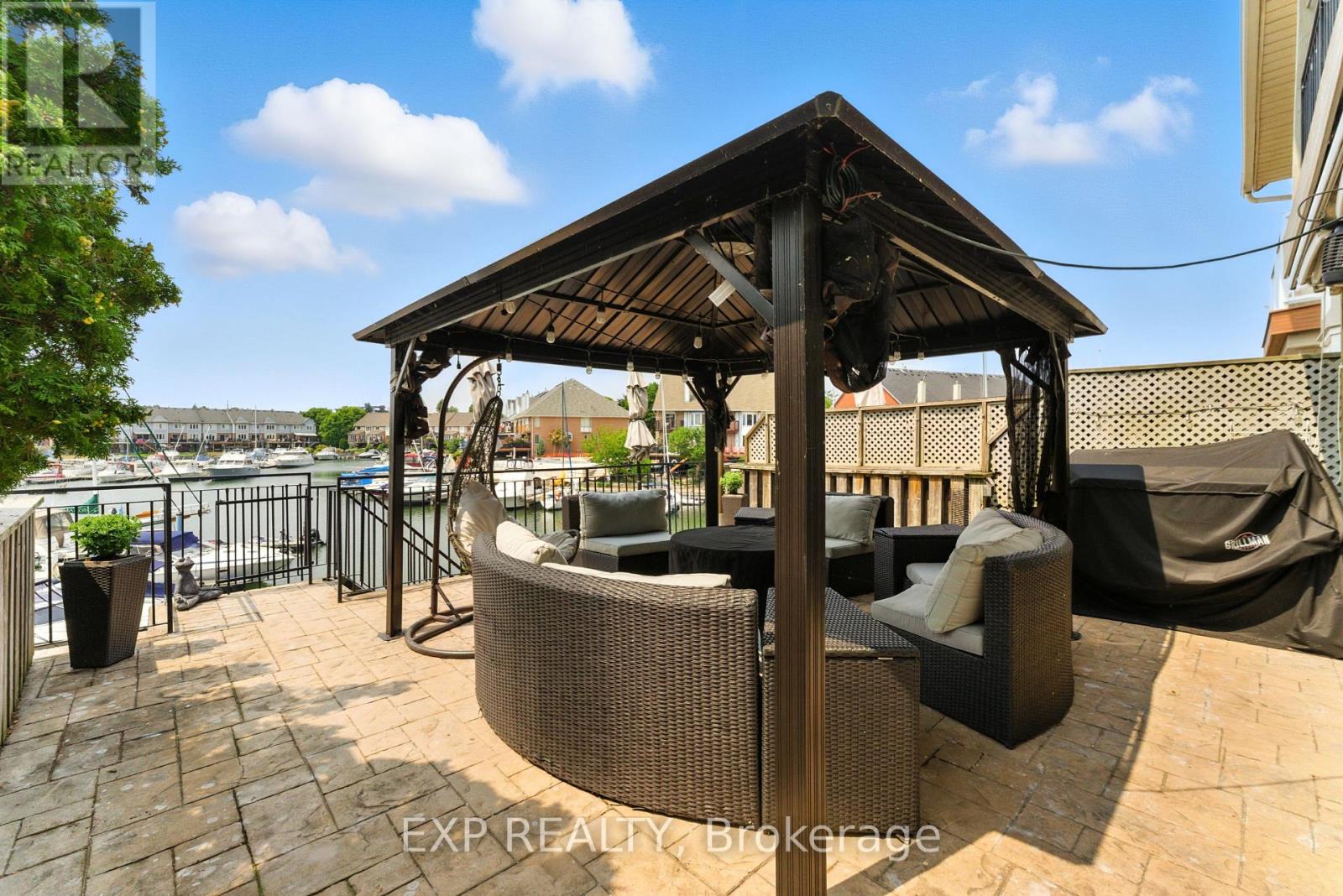 65 Sunvale Place, Hamilton, Ontario  L8E 4Z6 - Photo 43 - X12333836
