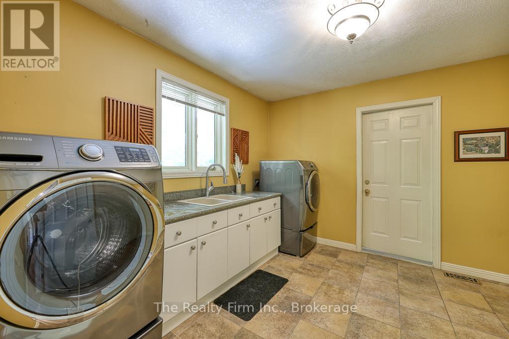 786837 Township Road 6, Blandford-Blenheim, Ontario  N0J 1G0 - Photo 20 - X12211798