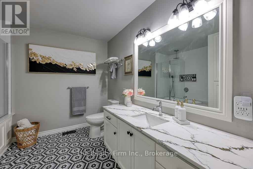 786837 Township Road 6, Blandford-Blenheim, Ontario  N0J 1G0 - Photo 21 - X12211798