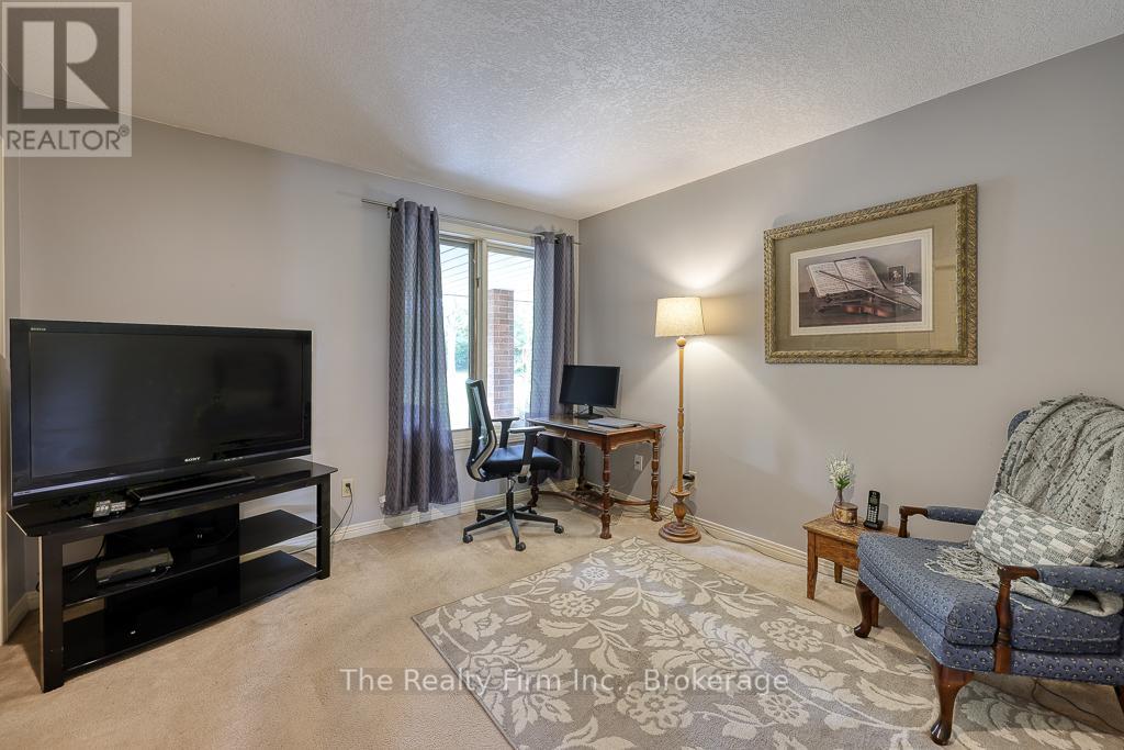 786837 Township Road 6, Blandford-Blenheim, Ontario  N0J 1G0 - Photo 19 - X12211798