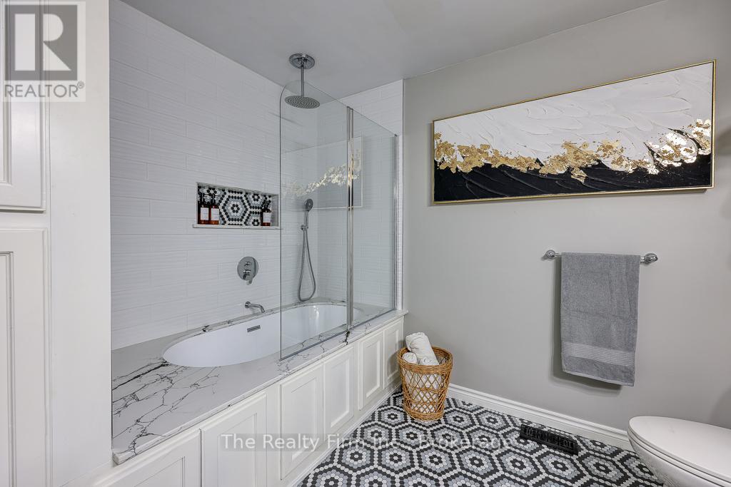786837 Township Road 6, Blandford-Blenheim, Ontario  N0J 1G0 - Photo 22 - X12211798