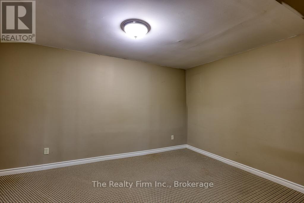 786837 Township Road 6, Blandford-Blenheim, Ontario  N0J 1G0 - Photo 25 - X12211798