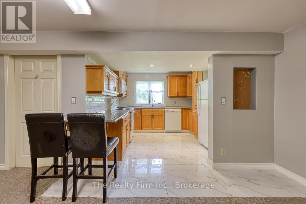 786837 Township Road 6, Blandford-Blenheim, Ontario  N0J 1G0 - Photo 32 - X12211798
