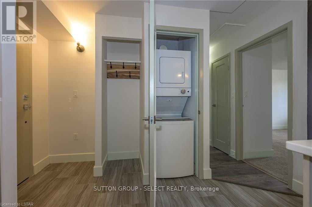 660 Cheapside Street, London East, Ontario  N5Y 3Y2 - Photo 33 - X12285030