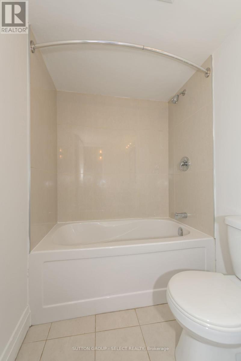 660 Cheapside Street, London East, Ontario  N5Y 3Y2 - Photo 32 - X12285030
