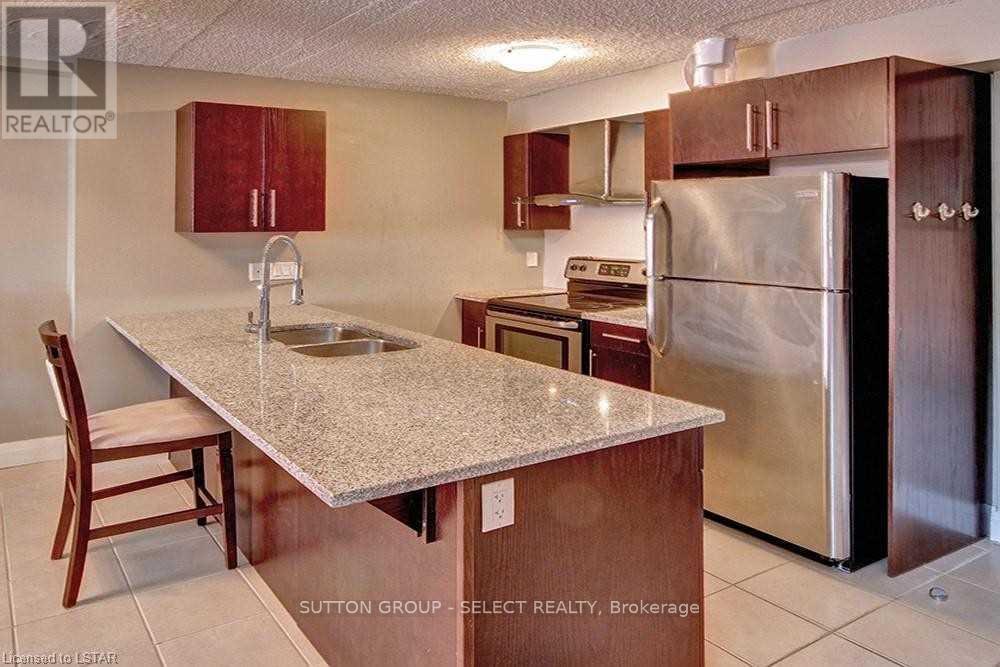 660 Cheapside Street, London East, Ontario  N5Y 3Y2 - Photo 43 - X12285030