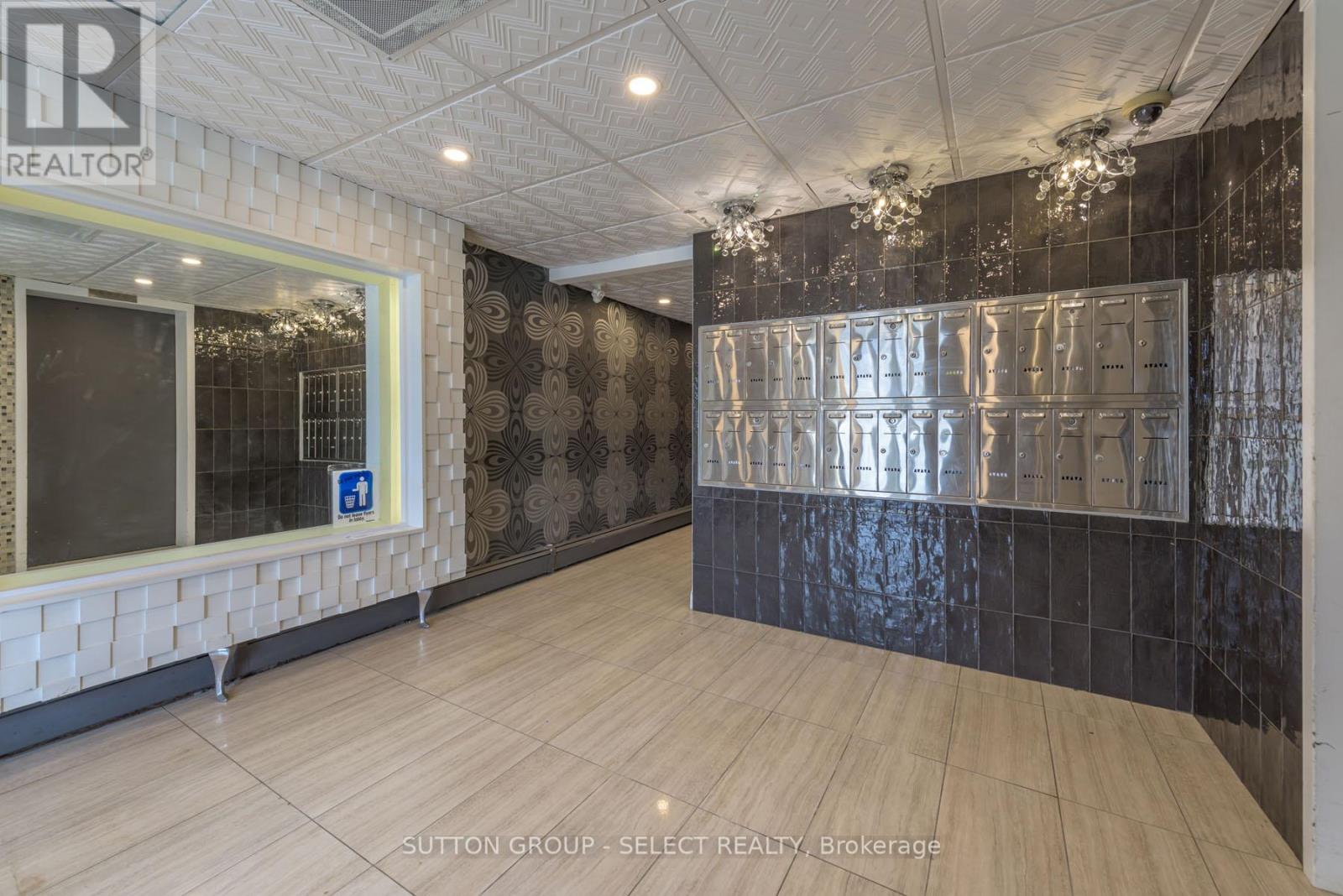 660 Cheapside Street, London East, Ontario  N5Y 3Y2 - Photo 5 - X12285030