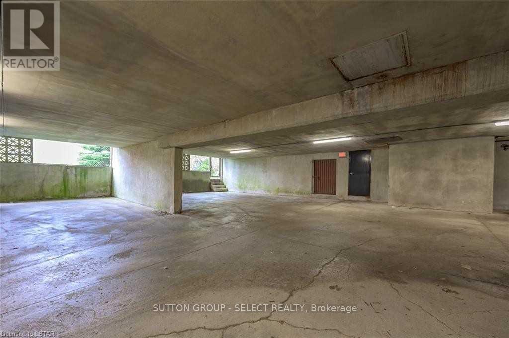 660 Cheapside Street, London East, Ontario  N5Y 3Y2 - Photo 7 - X12285030