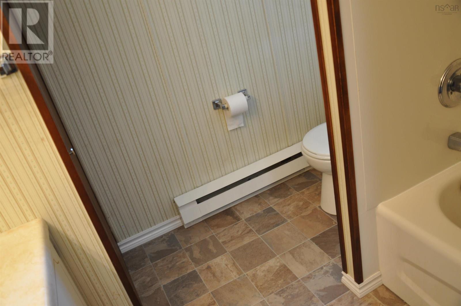 3 Patricia Drive, New Minas, Nova Scotia  B4N 5L3 - Photo 8 - 202518921