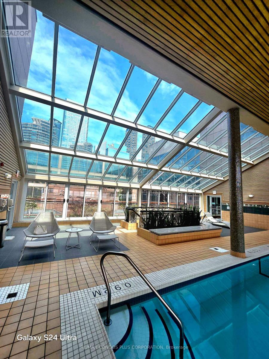 1013 - 211 Queens Quay W, Toronto, Ontario  M5J 2M6 - Photo 31 - C12056862