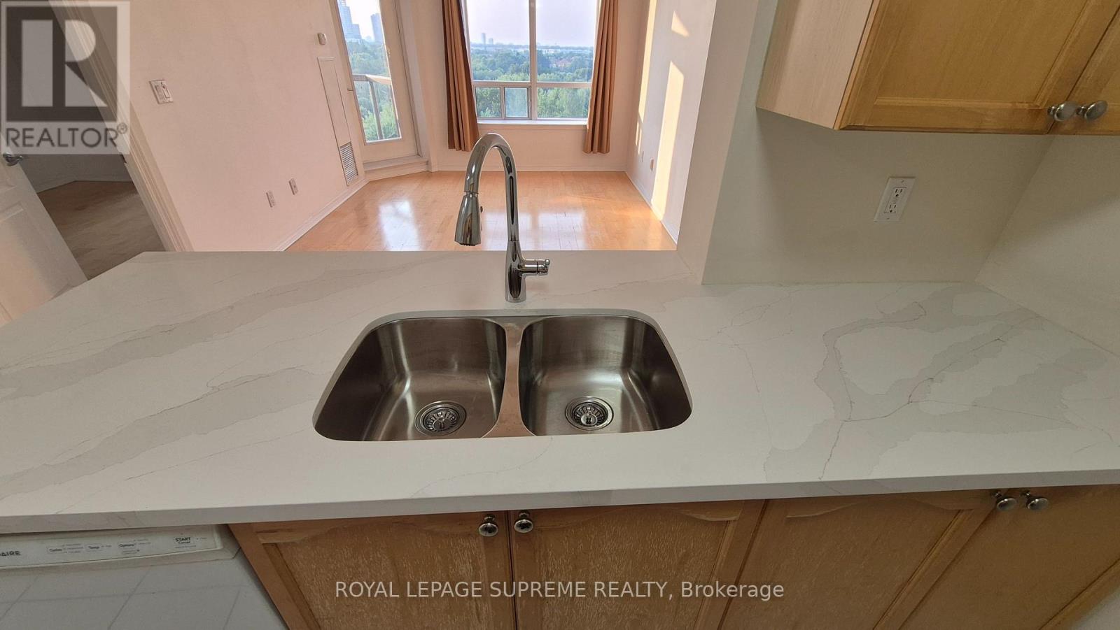 708 - 300 Ray Lawson Boulevard, Brampton, Ontario  L6Y 5H5 - Photo 18 - W12286080