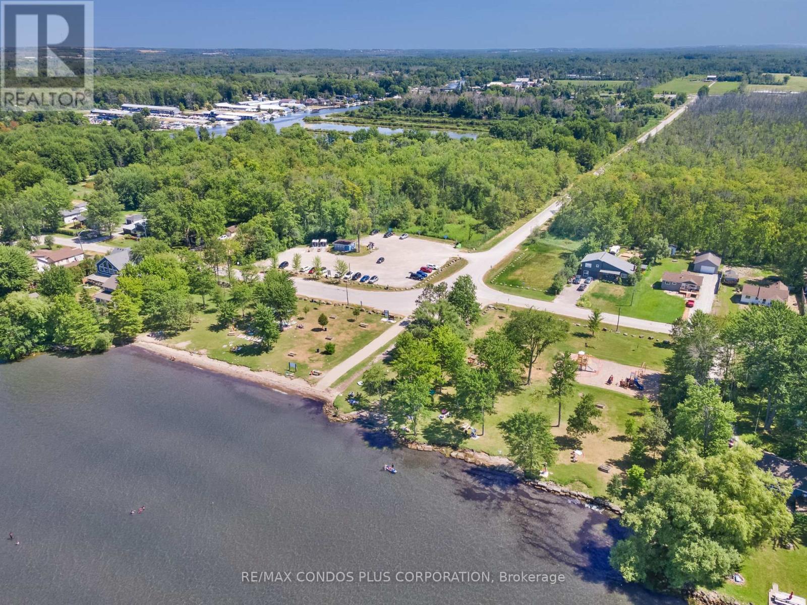1 Donna Drive, Georgina, Ontario  L0E 1N0 - Photo 11 - N12306976