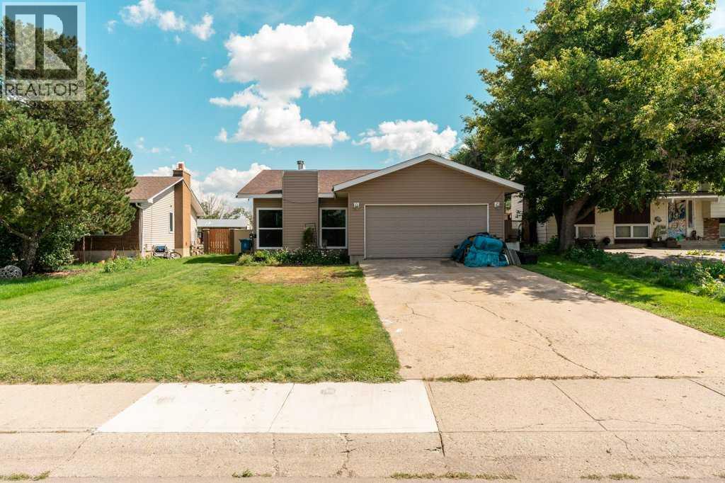 Property at 139 Laval Boulevard W image 1