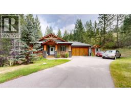 4967 Saddlewood Lane, radium hot springs, British Columbia