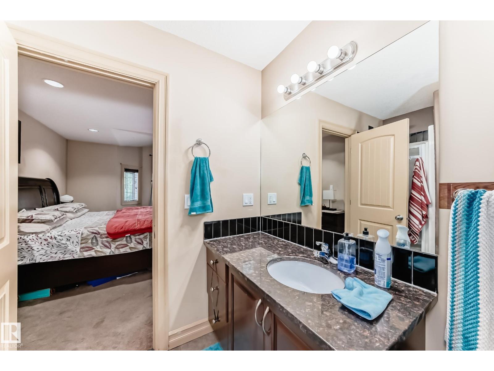 1913 33b Av Nw, Edmonton, Alberta  T6T 0H4 - Photo 43 - E4452352