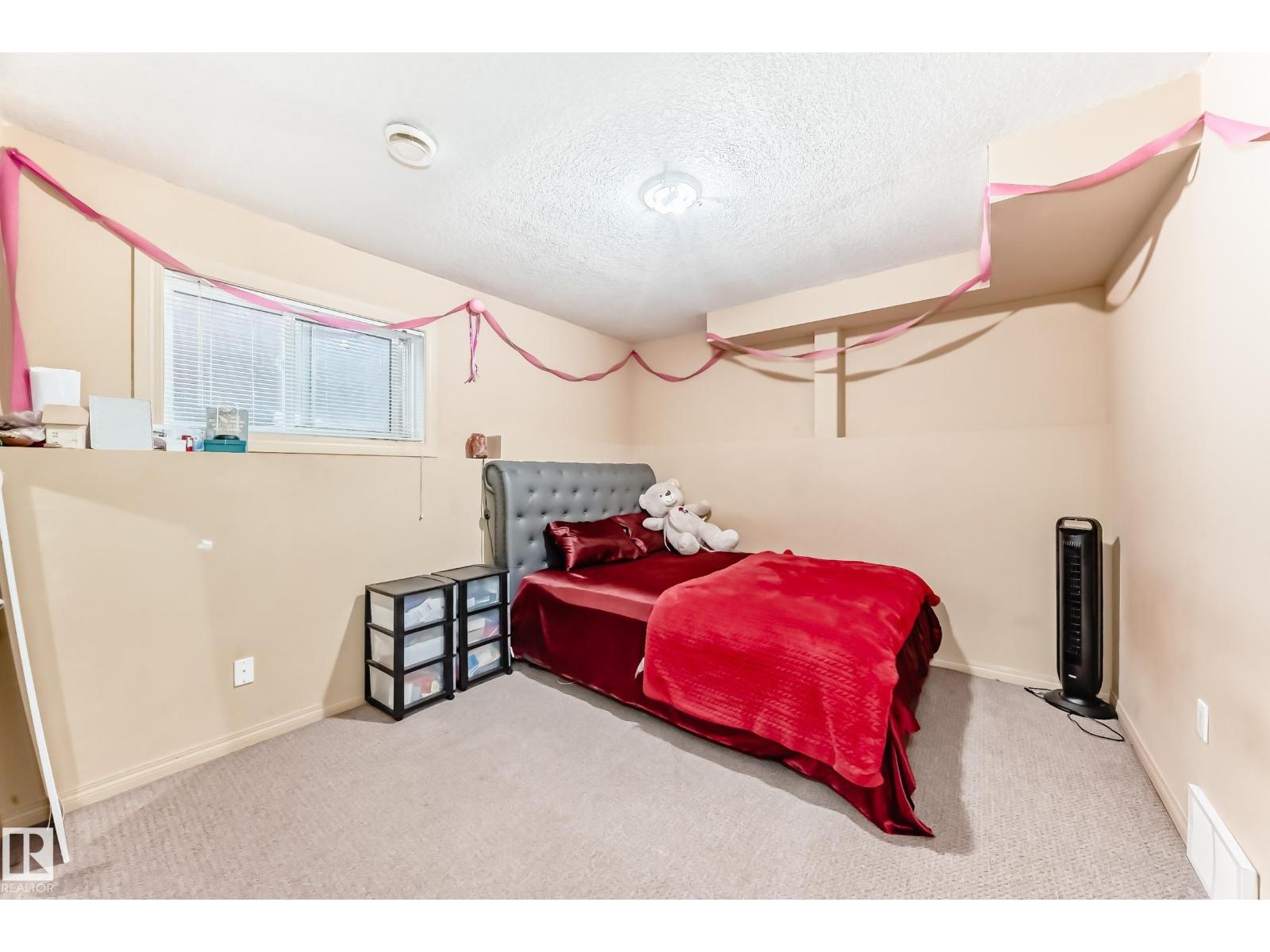 1913 33b Av Nw, Edmonton, Alberta  T6T 0H4 - Photo 59 - E4452352