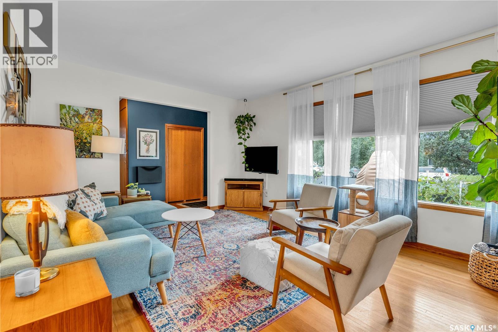 Property at 1917 Cumberland AVENUE S image 5