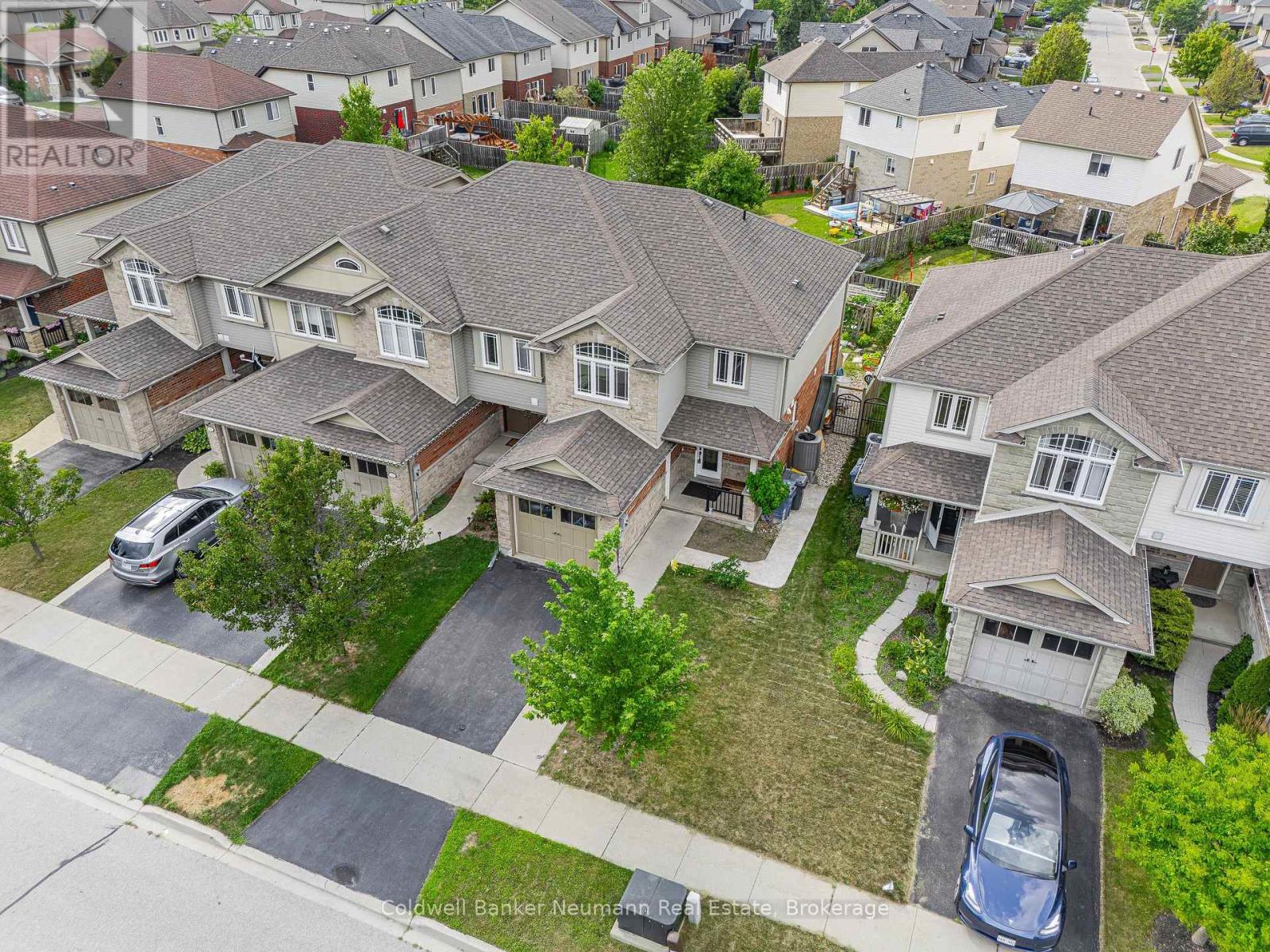 40 Laughland Lane, Guelph, Ontario  N1L 0C9 - Photo 41 - X12330439
