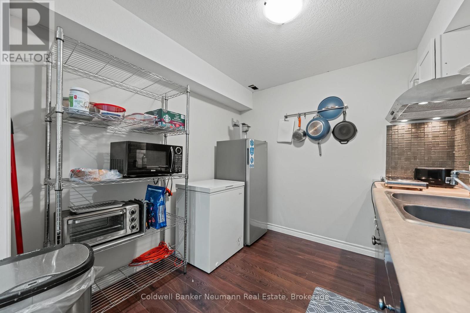 40 Laughland Lane, Guelph, Ontario  N1L 0C9 - Photo 50 - X12330439