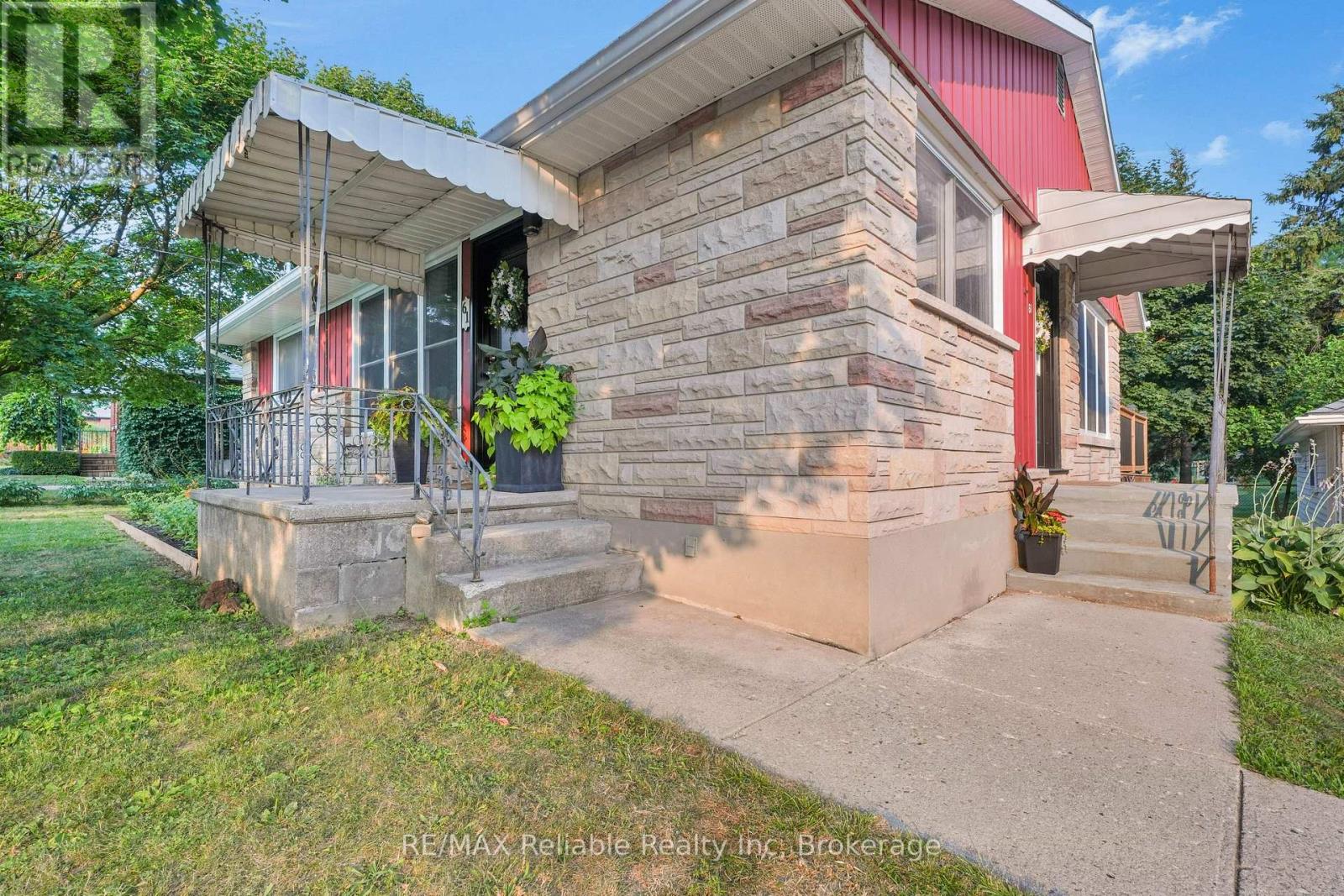 61 East Street, Central Huron, Ontario  N0M 1L0 - Photo 3 - X12330921