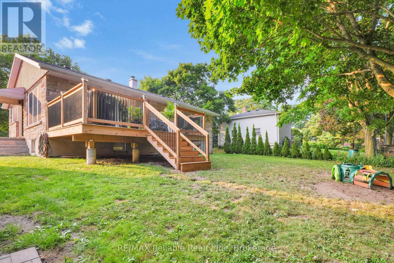 61 East Street, Central Huron, Ontario  N0M 1L0 - Photo 4 - X12330921