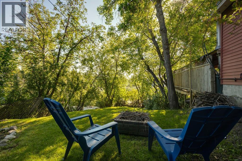 Property at 3612 Parkhill Street SW image 2