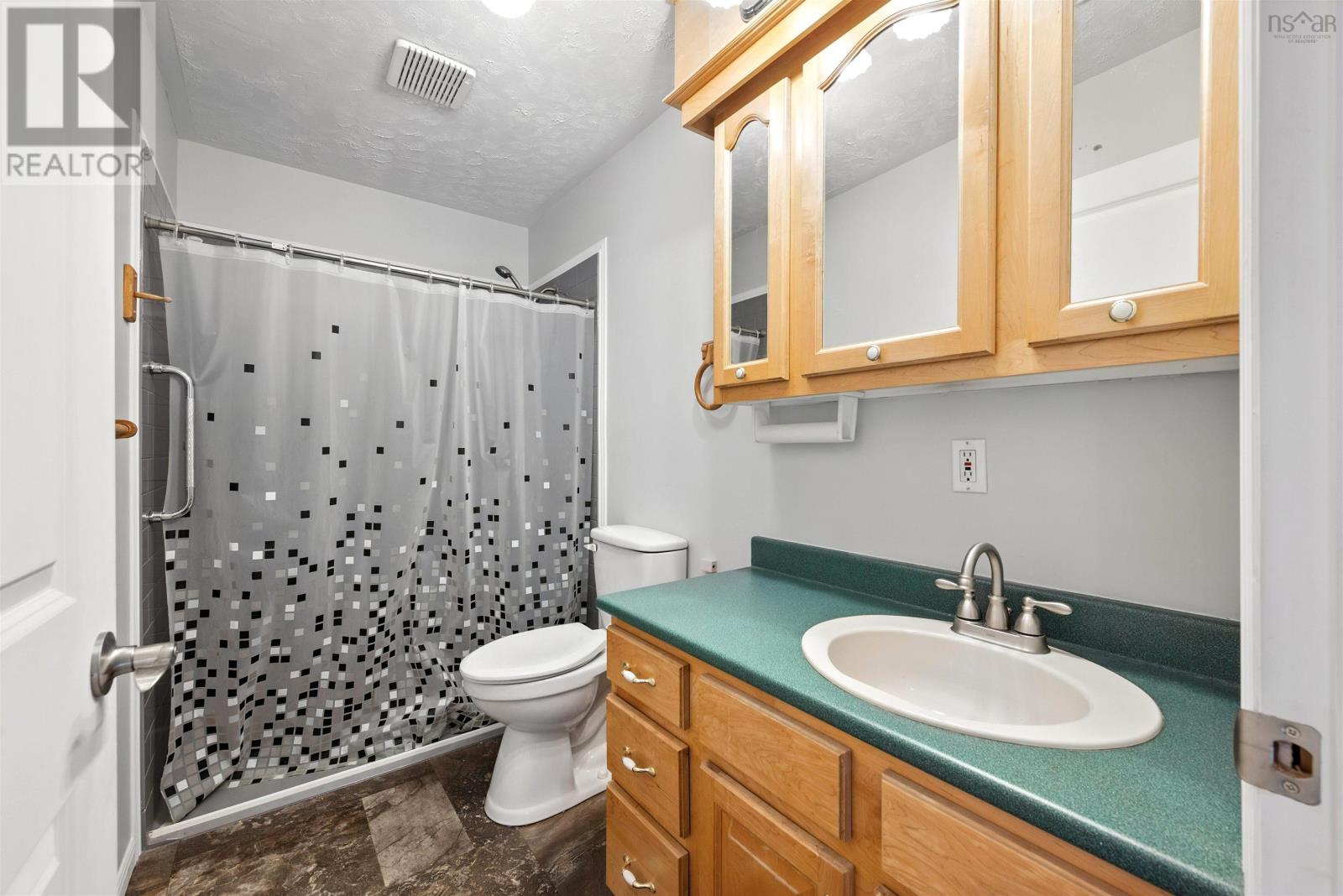 13295 Highway 1, Lockhartville, Nova Scotia  B0P 1P0 - Photo 35 - 202516396