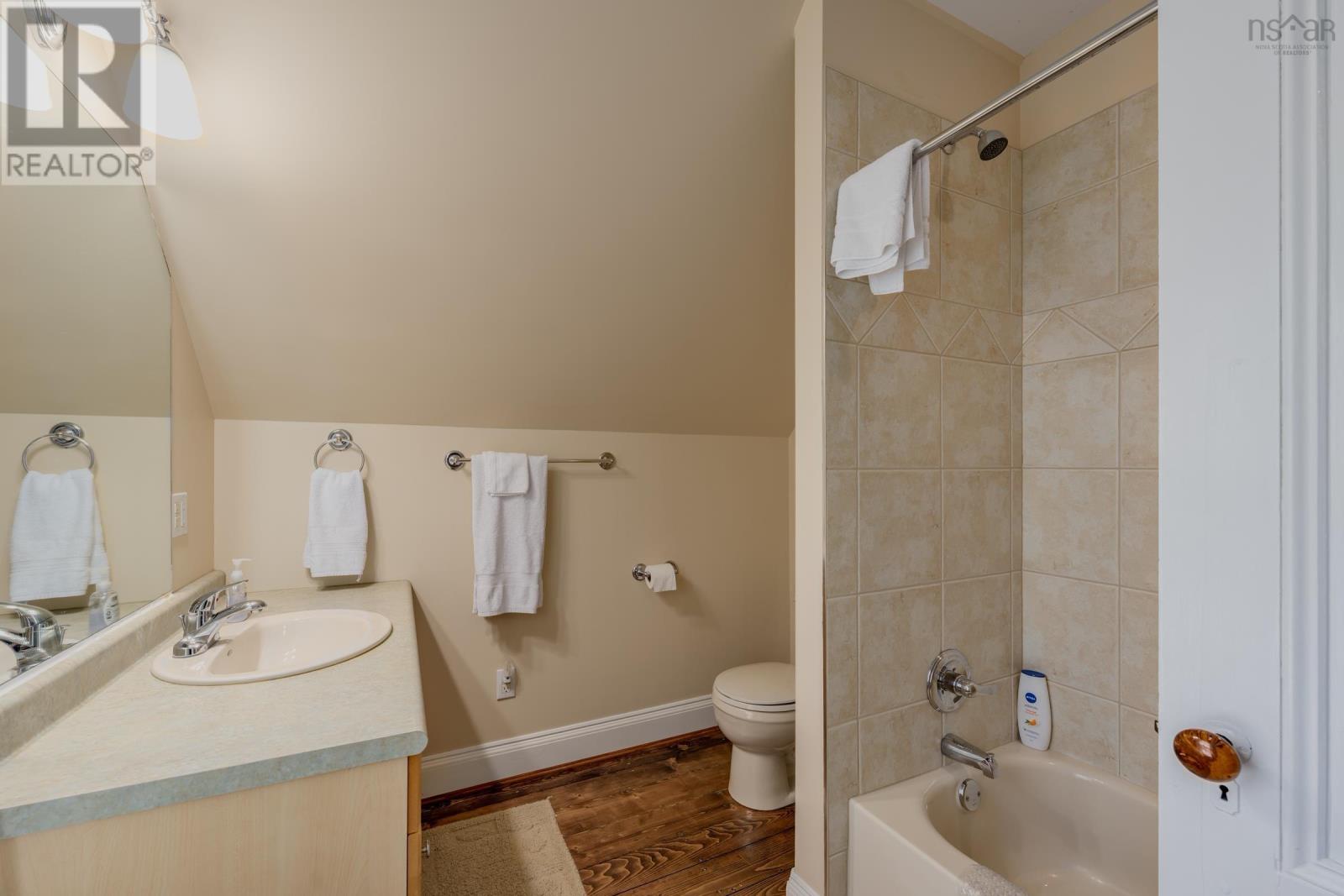 42 Queen Street, Yarmouth, Nova Scotia  B5A 3Y5 - Photo 32 - 202516663