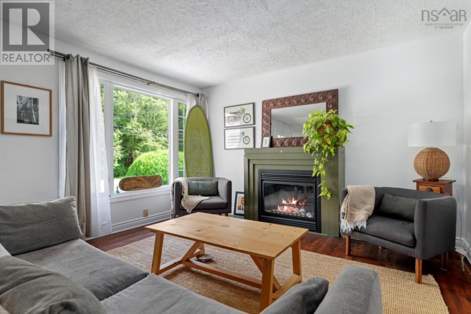 Property at 23 Birchwood Terrace image 2