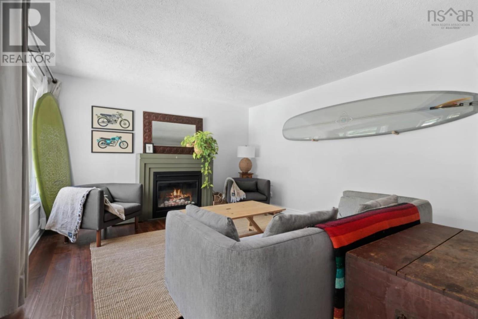 Property at 23 Birchwood Terrace image 3
