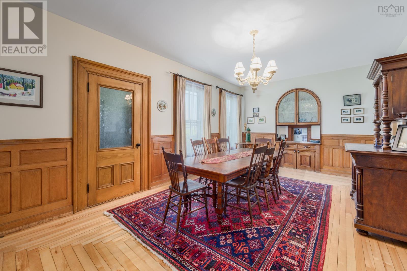 42 Queen Street, Yarmouth, Nova Scotia  B5A 3Y5 - Photo 12 - 202516663