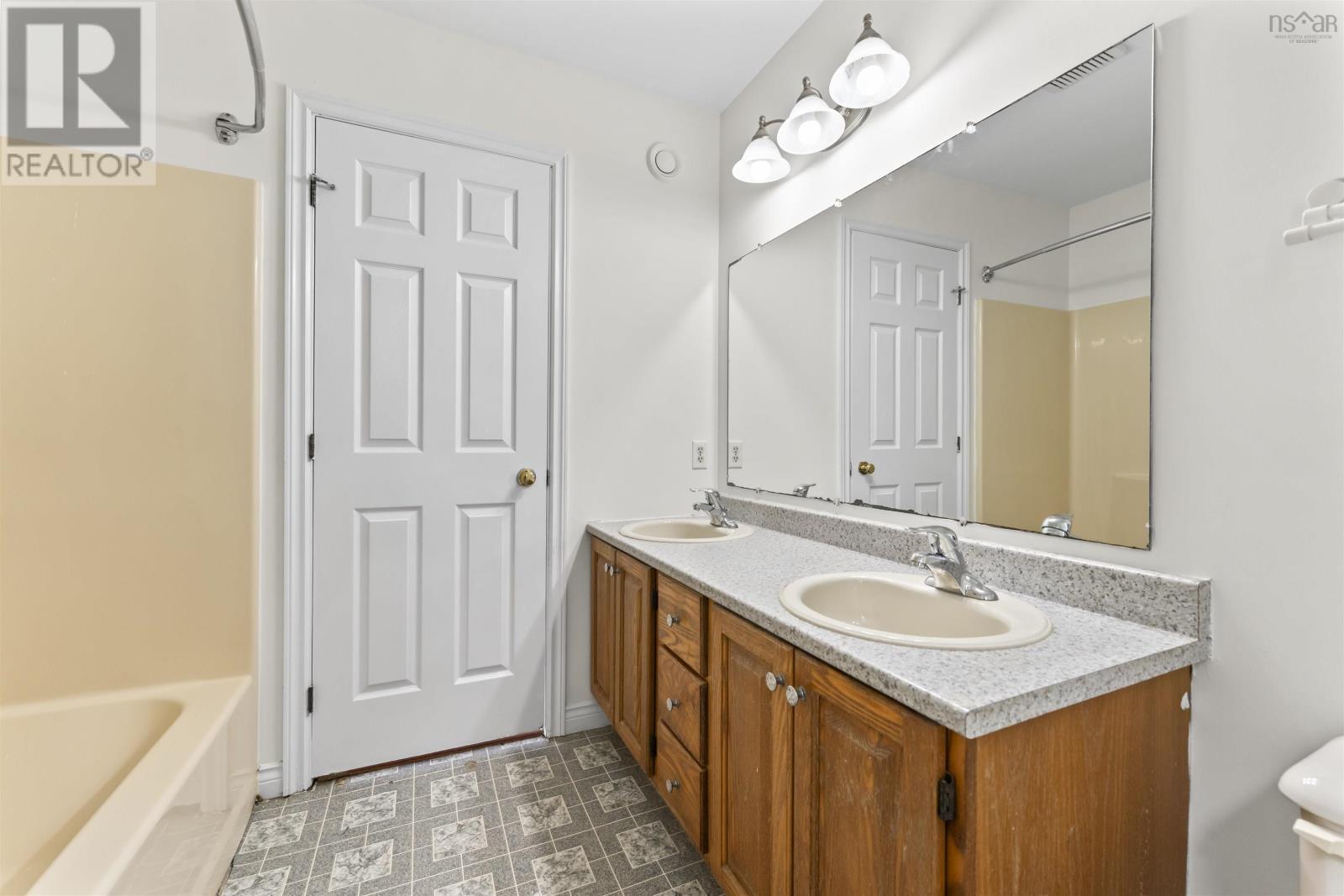 150 Tucker Lake Road, Beaver Bank, Nova Scotia  B4G 1C3 - Photo 20 - 202515310