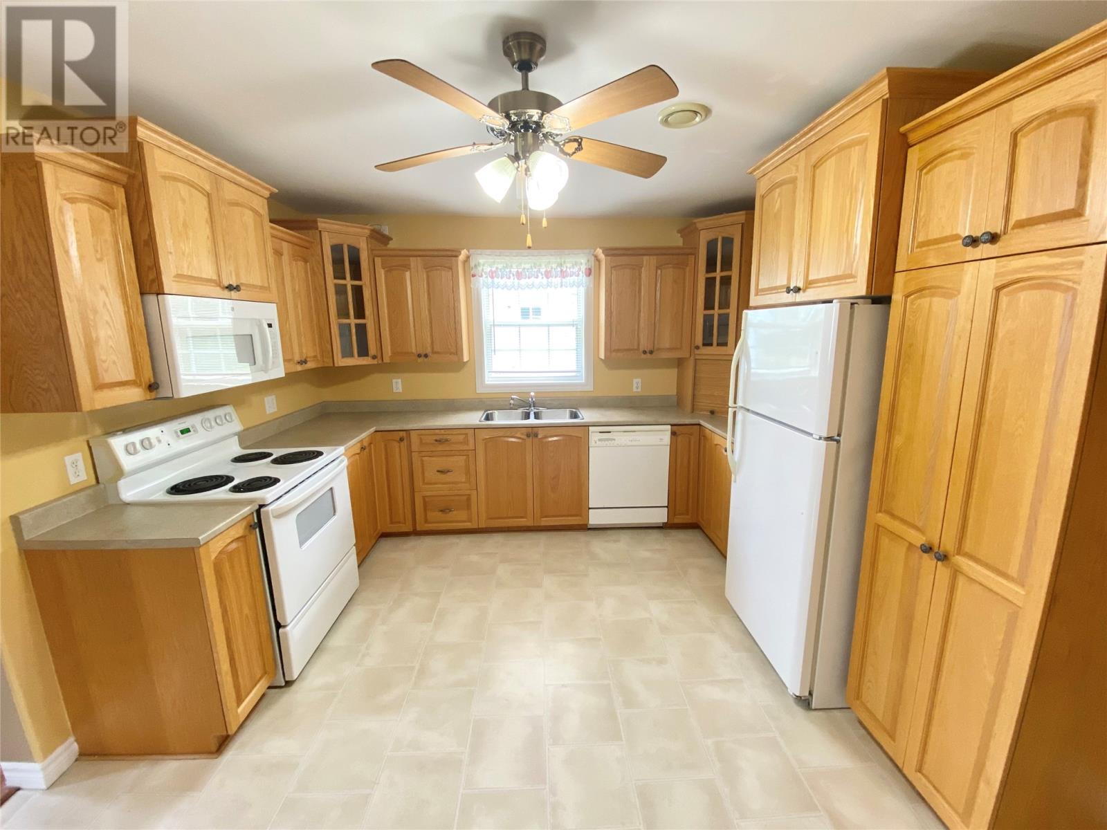 210 Bob Clark Drive, Campbellton, Newfoundland & Labrador  A0G 1C0 - Photo 12 - 1289014