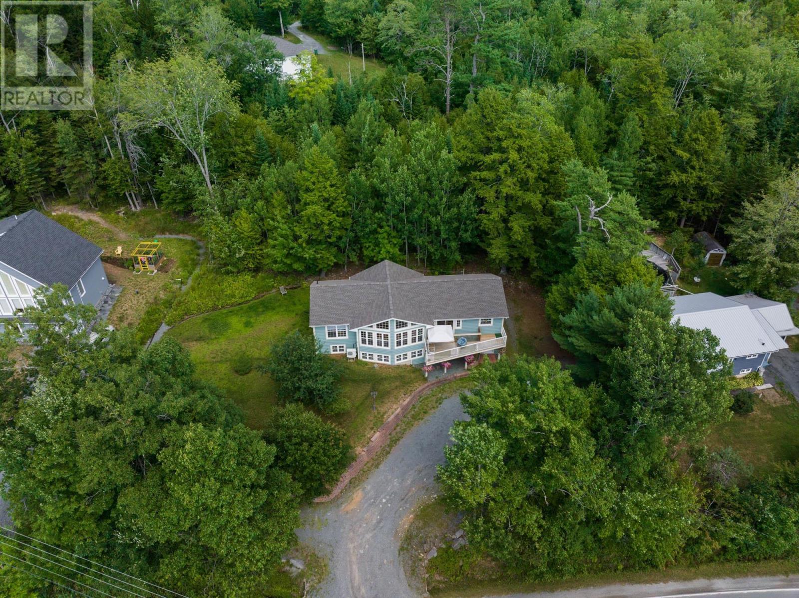 4038 Highway 2, Fletchers Lake, Nova Scotia  B2T 1A3 - Photo 3 - 202518576