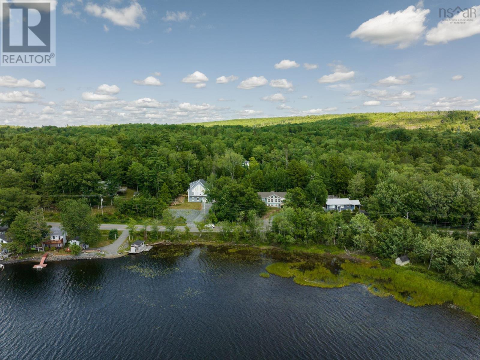 4038 Highway 2, Fletchers Lake, Nova Scotia  B2T 1A3 - Photo 2 - 202518576