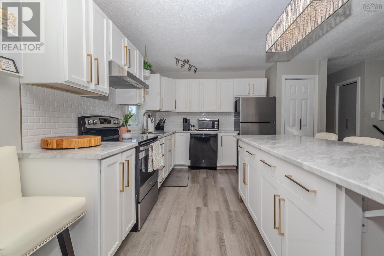 42-44 Daley Drive, Coxheath, Nova Scotia  B1R 2J4 - Photo 14 - 202519161