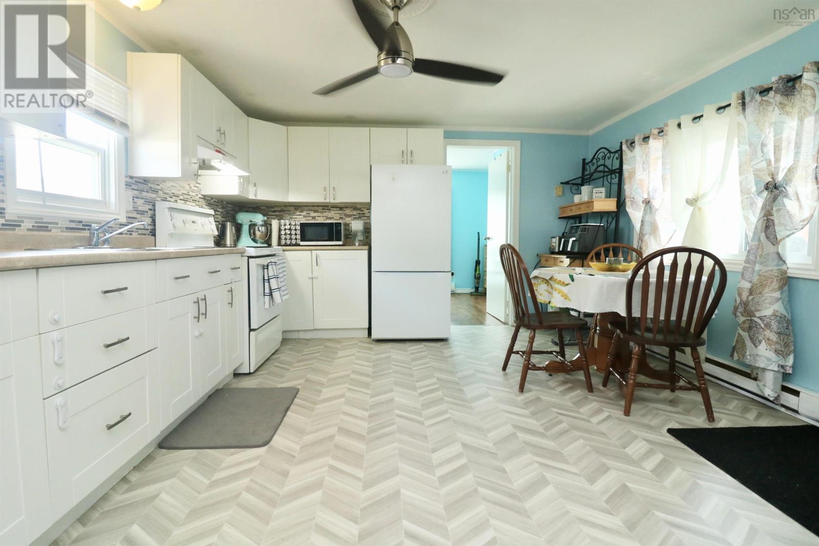 257 Parklane Drive, Lower Sackville, Nova Scotia  B4C 2X2 - Photo 13 - 202519502