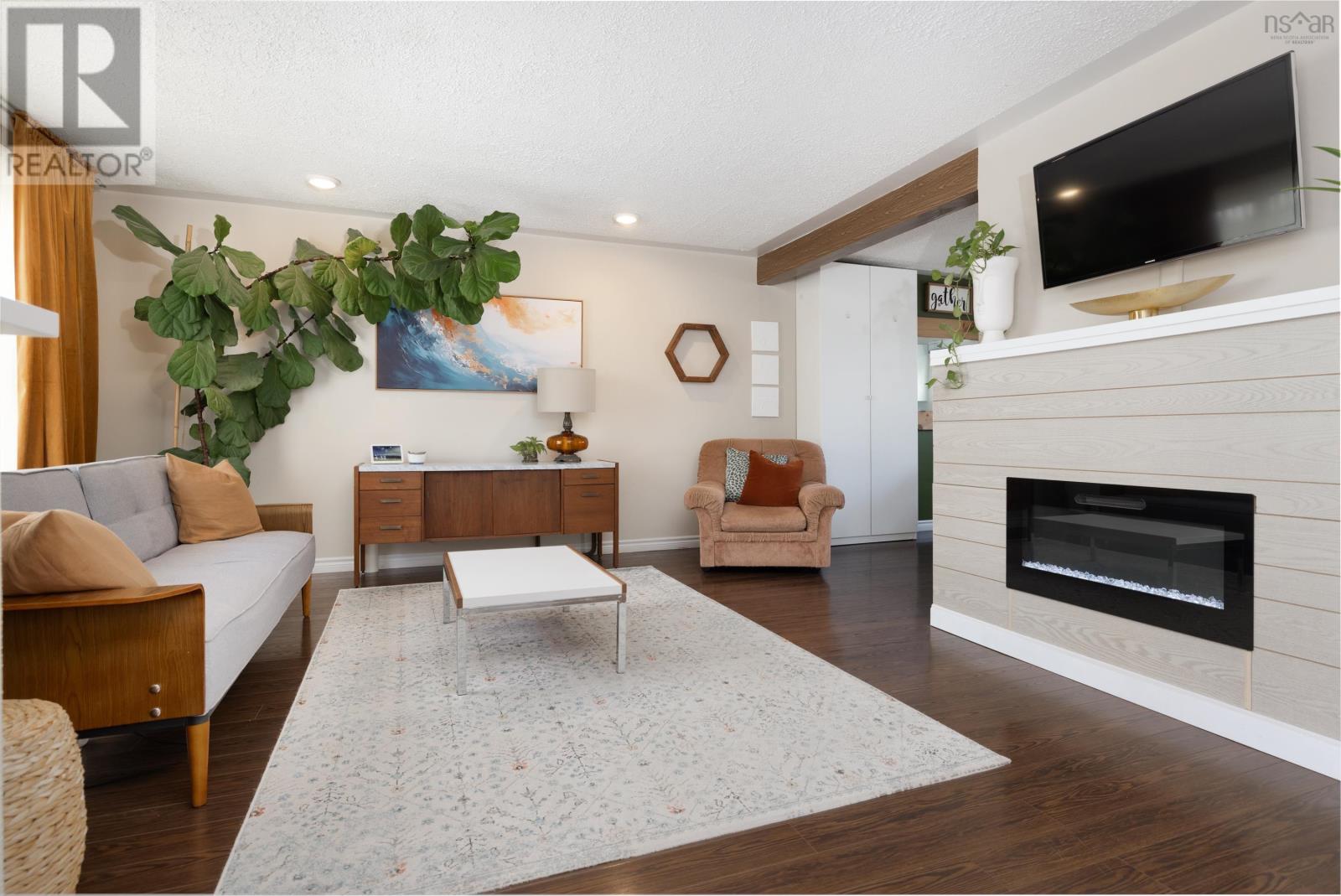 83 Stuart Harris Drive, Dartmouth, Nova Scotia  B2W 3Z8 - Photo 2 - 202519717