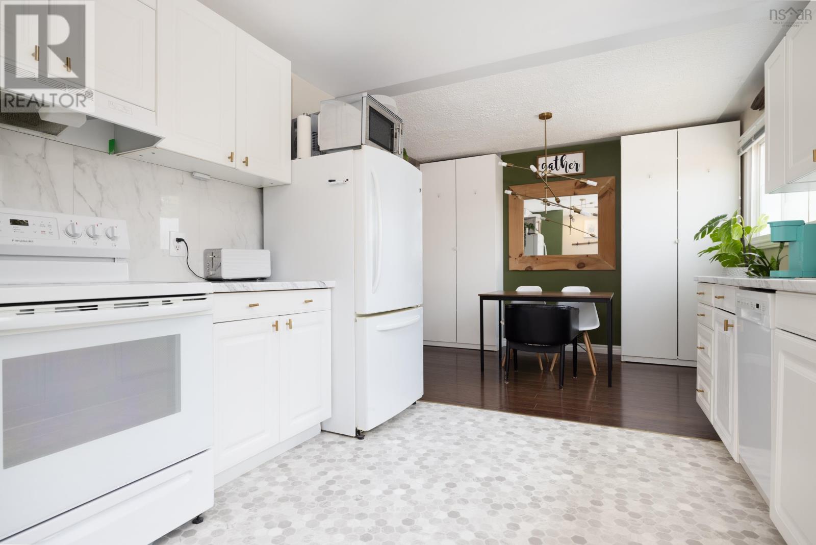 83 Stuart Harris Drive, Dartmouth, Nova Scotia  B2W 3Z8 - Photo 8 - 202519717