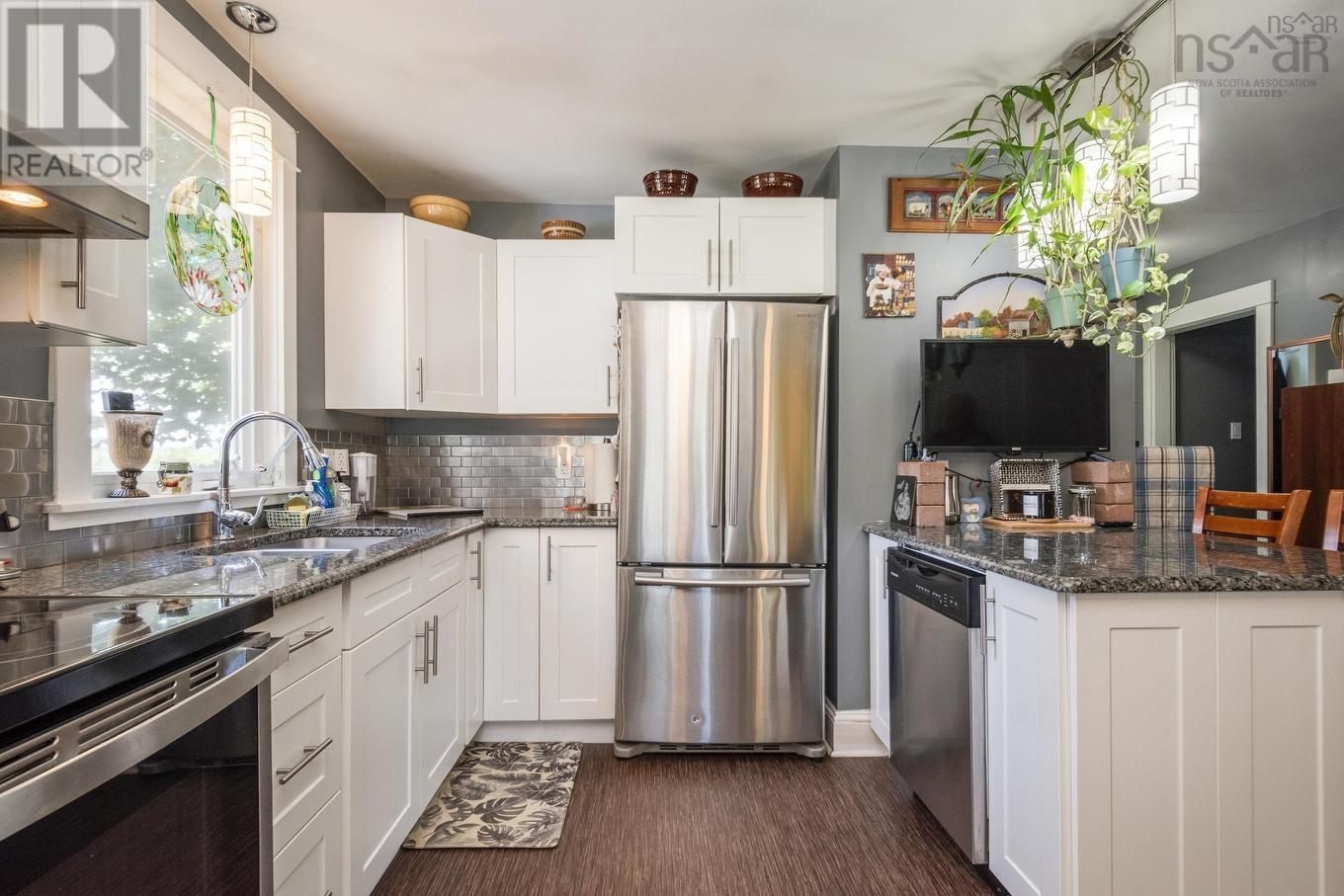 68 Connaught Avenue, Middleton, Nova Scotia  B0S 1P0 - Photo 4 - 202520219