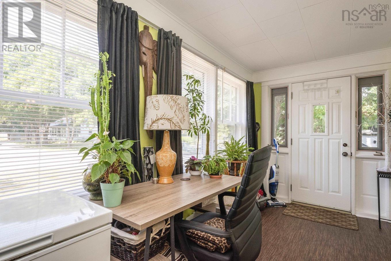 68 Connaught Avenue, Middleton, Nova Scotia  B0S 1P0 - Photo 11 - 202520219