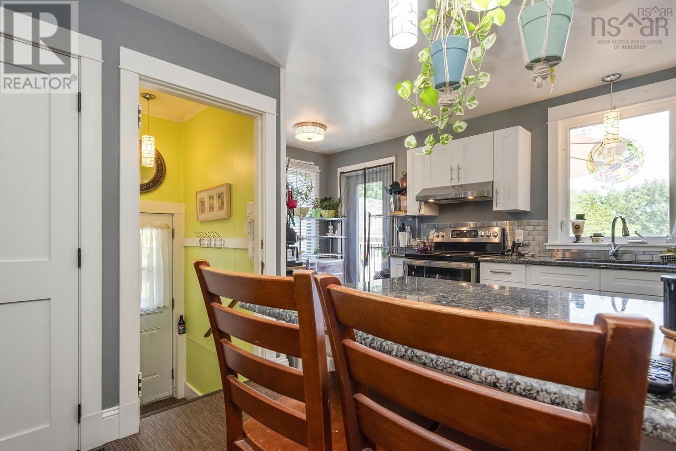 68 Connaught Avenue, Middleton, Nova Scotia  B0S 1P0 - Photo 8 - 202520219