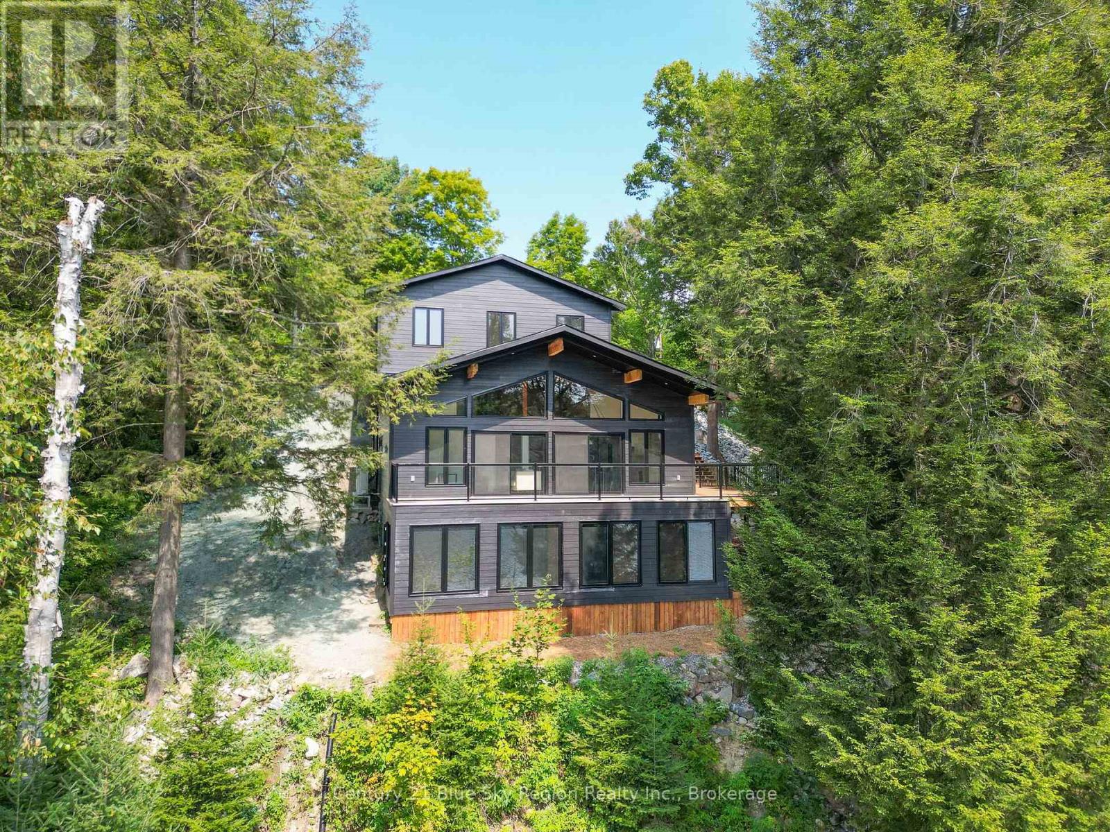 1951 E PENINSULA ROAD, North Bay, Ontario
